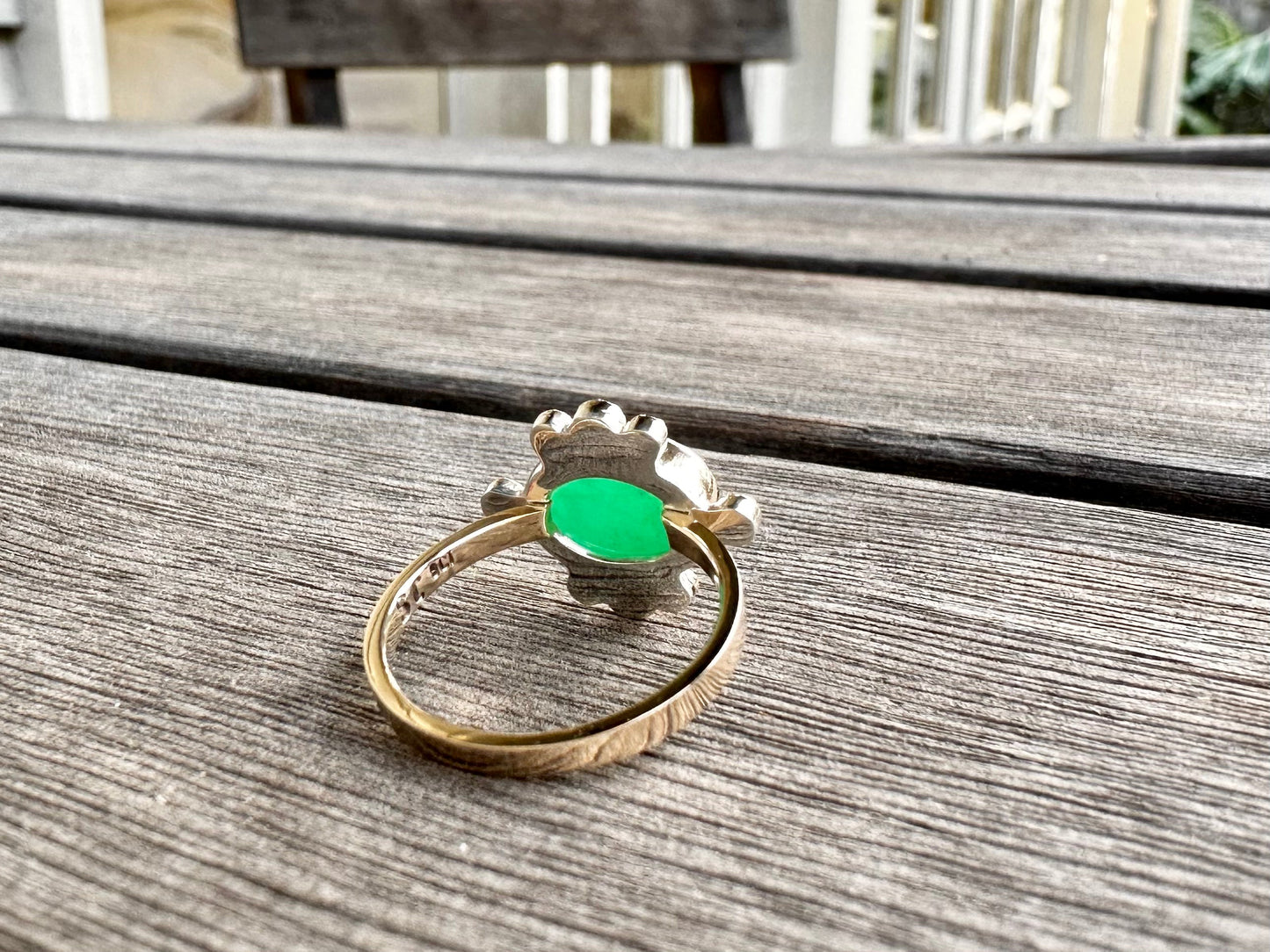 Chrysoprase ring